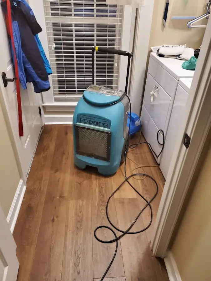 Commercial dehumidifier deployed for Crawl Space Restoration in Red Bluff